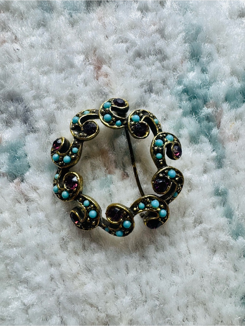 Amethyst & Turqiouse Vintage Wreath Brooch Pin - Picture 3 of 7